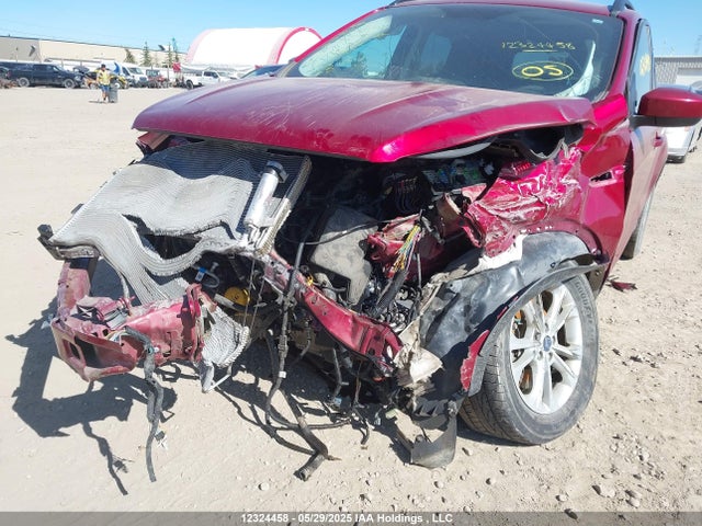 1FMCU9GD8HUD79022 Ford ESCAPE SE