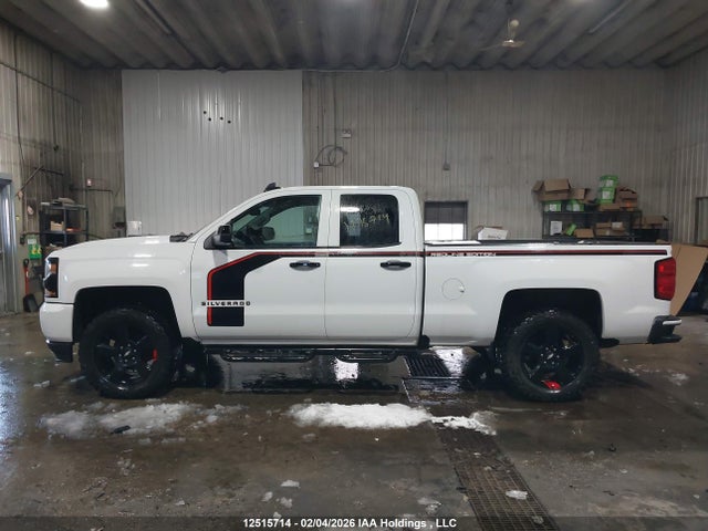1GCVKREC5JZ102222 Chevrolet Silverado K1500 Lt
