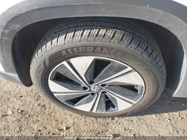 Volkswagen Taos Highline 2025 3VV4C7B2XSM049952 Image 21
