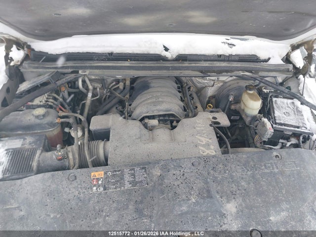 2015 Chevrolet Suburban C1500 მანქანა იყიდება აუქციონზე, vin: 1GNSC5EC4FR246769, აუქციონის ნომერი: 12515772
