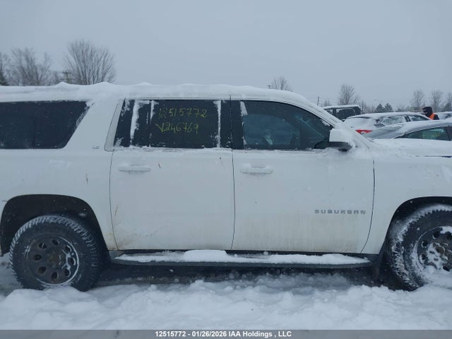 2015 Chevrolet Suburban C1500 მანქანა იყიდება აუქციონზე, vin: 1GNSC5EC4FR246769, აუქციონის ნომერი: 12515772