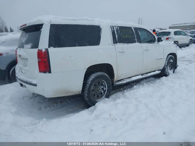 2015 Chevrolet Suburban C1500 მანქანა იყიდება აუქციონზე, vin: 1GNSC5EC4FR246769, აუქციონის ნომერი: 12515772