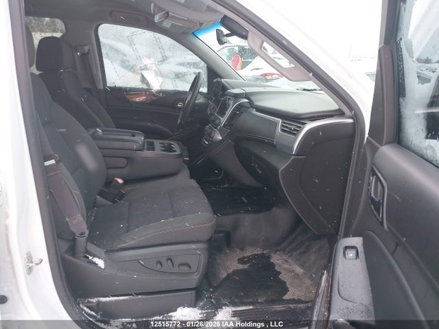 2015 Chevrolet Suburban C1500 მანქანა იყიდება აუქციონზე, vin: 1GNSC5EC4FR246769, აუქციონის ნომერი: 12515772