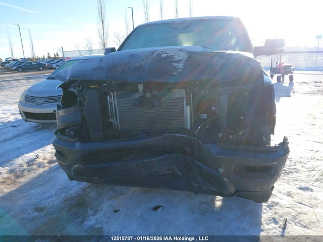 12515787 :رقم المزاد ، 1C6SRFVT0MN736070 vin ، 2021 Ram 1500 Sport مزاد بيع