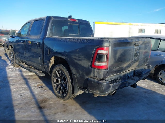 12515787 :رقم المزاد ، 1C6SRFVT0MN736070 vin ، 2021 Ram 1500 Sport مزاد بيع