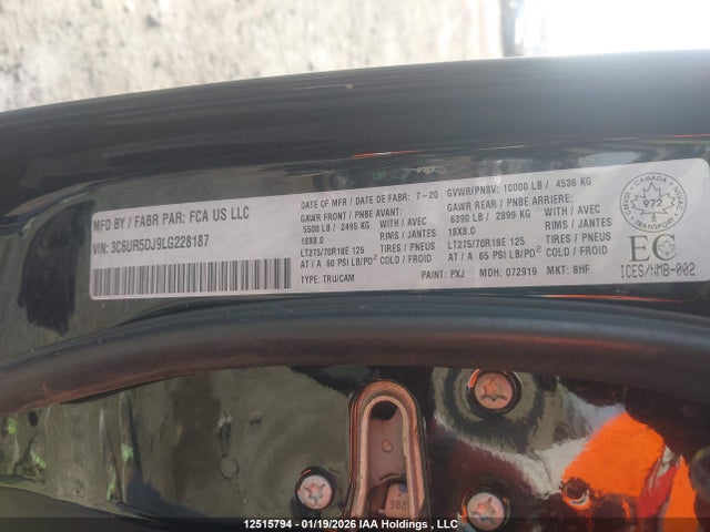 12515794 :رقم المزاد ، 3C6UR5DJ9LG228187 vin ، 2020 Ram 2500 Big Horn مزاد بيع