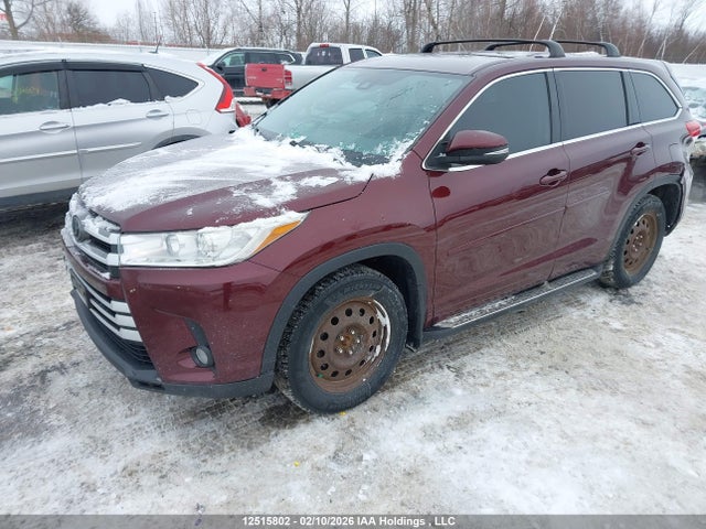 Toyota Highlander Le/le Plus 2018 5TDBZRFH6JS890888 Image 2