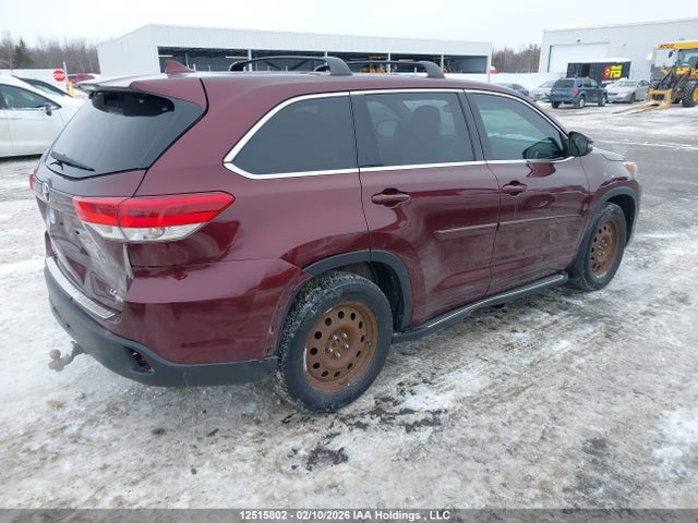 Toyota Highlander Le/le Plus 2018 5TDBZRFH6JS890888 Image 4