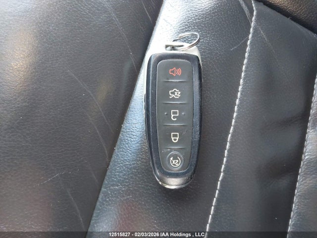 1FMCU9J91GUC70419 Ford Escape Titanium