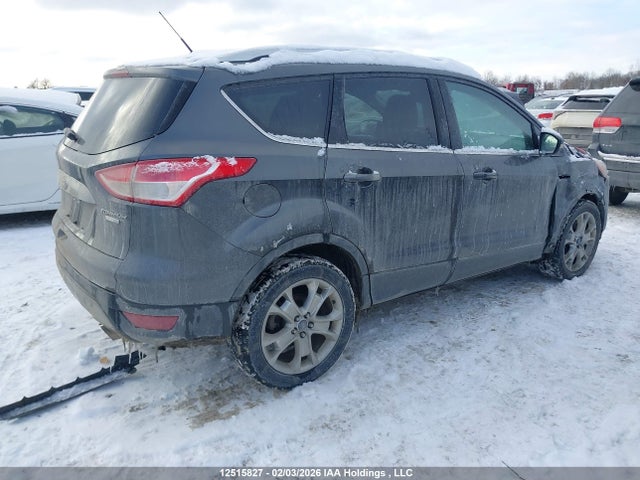 1FMCU9J91GUC70419 Ford Escape Titanium