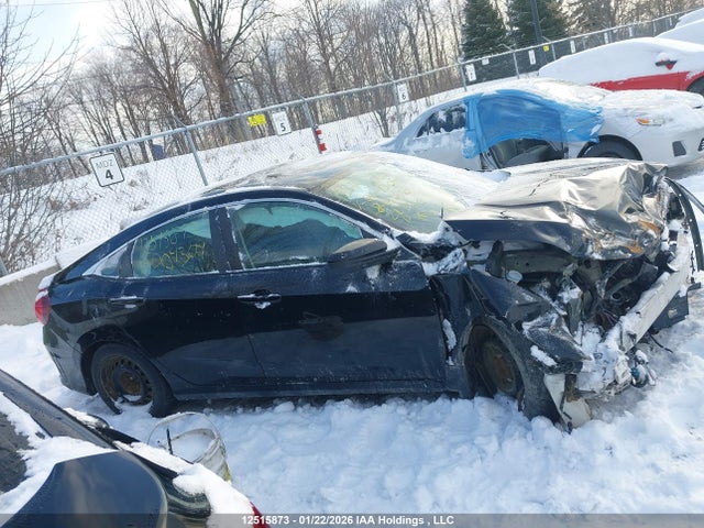 Honda Civic 2018 2HGFC2E28JH004304 Image 14