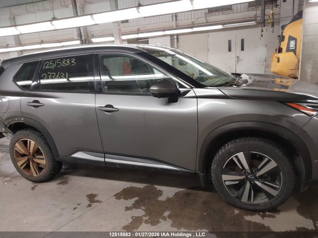 JN8BT3DD6NW273631 Nissan Rogue