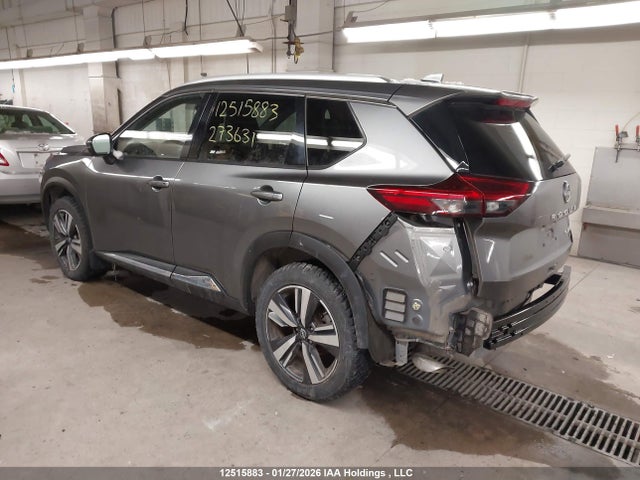 JN8BT3DD6NW273631 Nissan Rogue