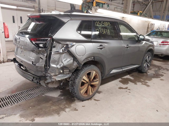 JN8BT3DD6NW273631 Nissan Rogue