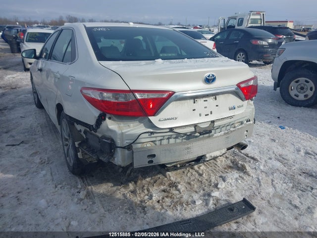 4T1BD1FK0HU226907 Toyota Camry Hybrid Xle