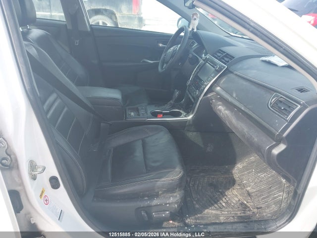 4T1BD1FK0HU226907 Toyota Camry Hybrid Xle