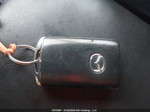 Продажа на аукционе авто 2021 Mazda Mazda6, vin: JM1GL1VM6M1609875, номер лота: 12515897