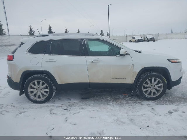 1C4PJMDS2FW576578 Jeep Cherokee Limited