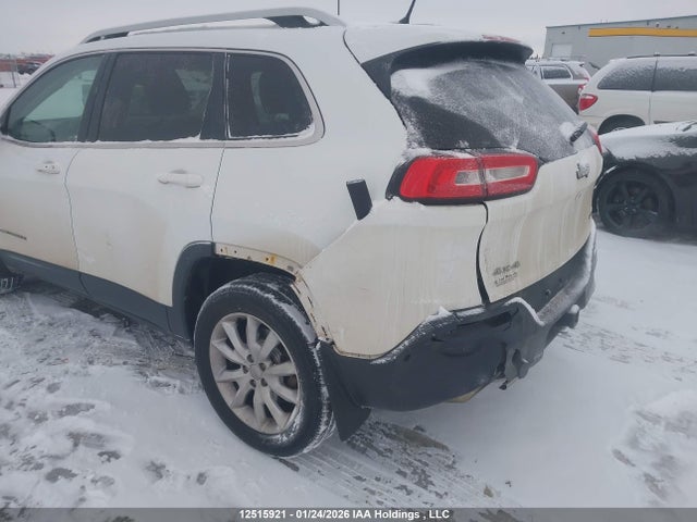 1C4PJMDS2FW576578 Jeep Cherokee Limited