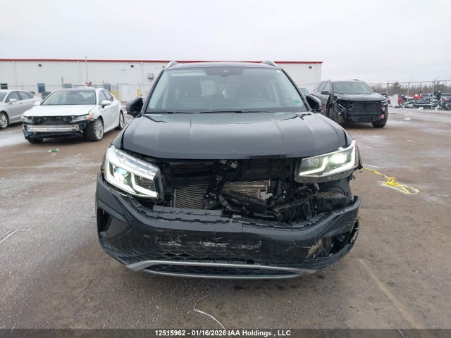 3VV4X7B27RM044609 Volkswagen TAOS SEL