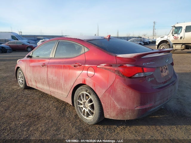 5NPDH4AE5FH574648 Hyundai ELANTRA GL