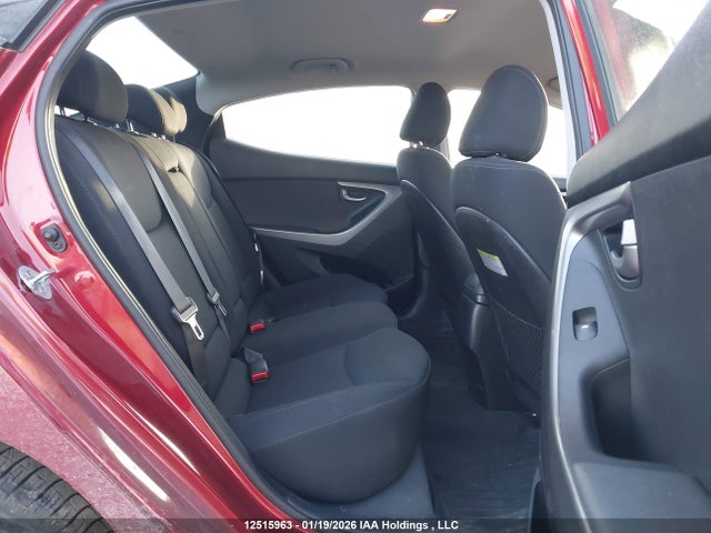 5NPDH4AE5FH574648 Hyundai ELANTRA GL
