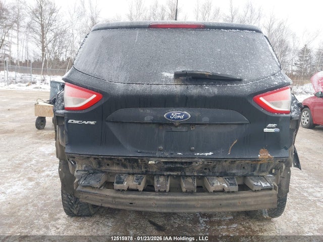 1FMCU9GX7GUA33603 Ford ESCAPE SE