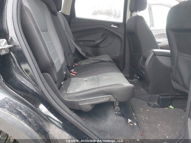 1FMCU9GX7GUA33603 Ford ESCAPE SE