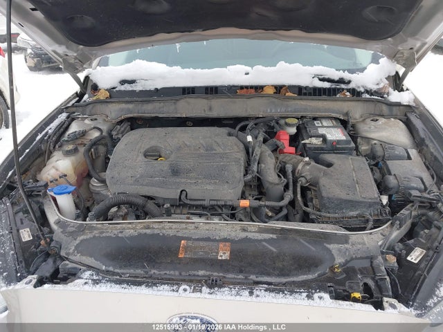 3FA6P0HD1GR107863 Ford FUSION SE