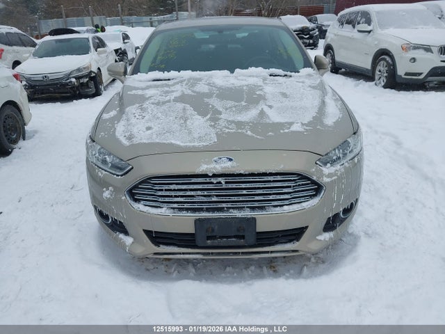3FA6P0HD1GR107863 Ford FUSION SE