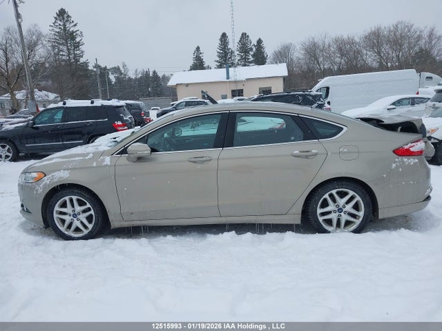 3FA6P0HD1GR107863 Ford FUSION SE