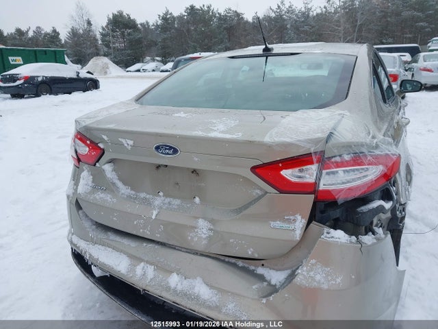 3FA6P0HD1GR107863 Ford FUSION SE