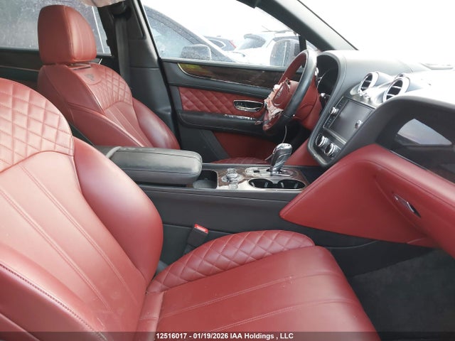 Bentley Bentayga 2017 SJAAC2ZV3HC014816 Image 5