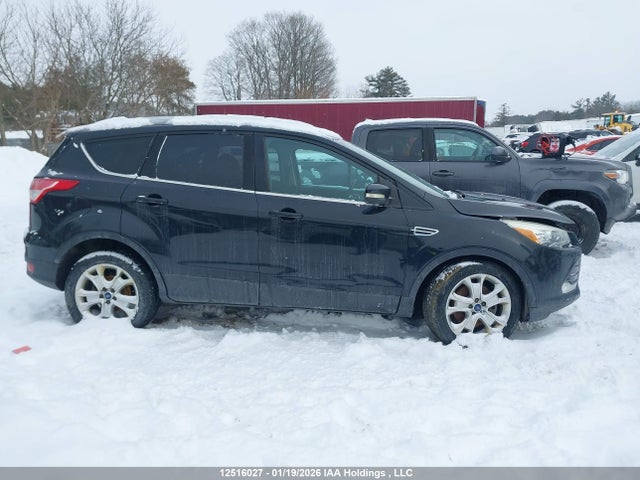 1FMCU9J99EUC62288 Ford Escape Titanium
