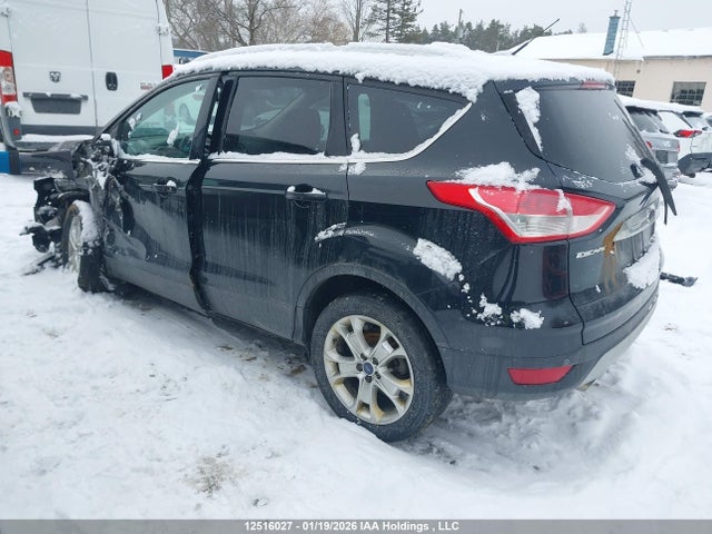1FMCU9J99EUC62288 Ford Escape Titanium