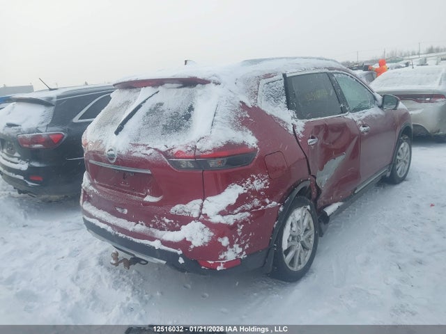 5N1AT2MV9JC782758 Nissan Rogue