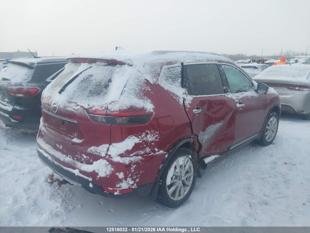 5N1AT2MV9JC782758 Nissan Rogue