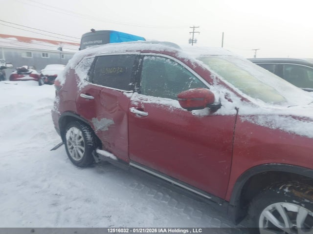 5N1AT2MV9JC782758 Nissan Rogue