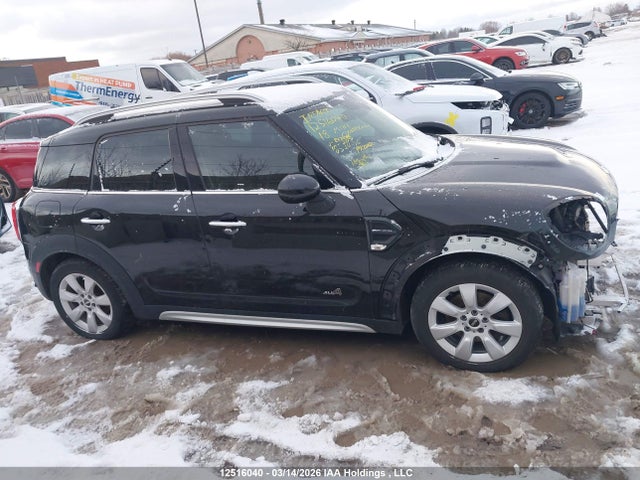 Mini Countryman Cooper 2018 WMZYV5C30J3E03096 Image 14