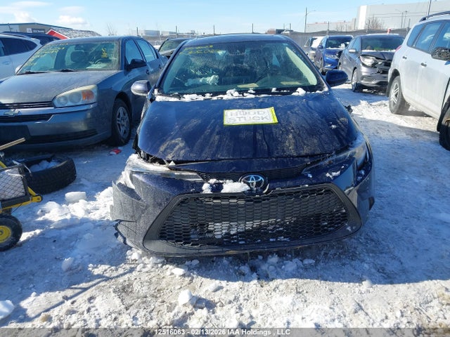 Toyota COROLLA LE 2022 5YFBPMBE4NP302019 Image 13