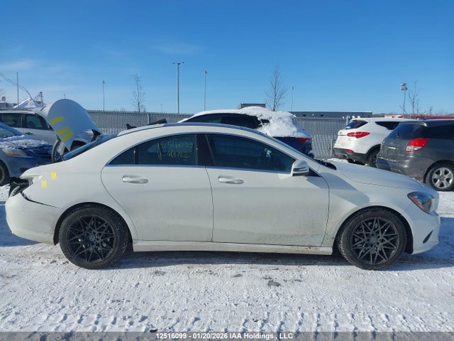 WDDSJ4GB0HN401122 Mercedes-Benz CLA 250 4MATIC