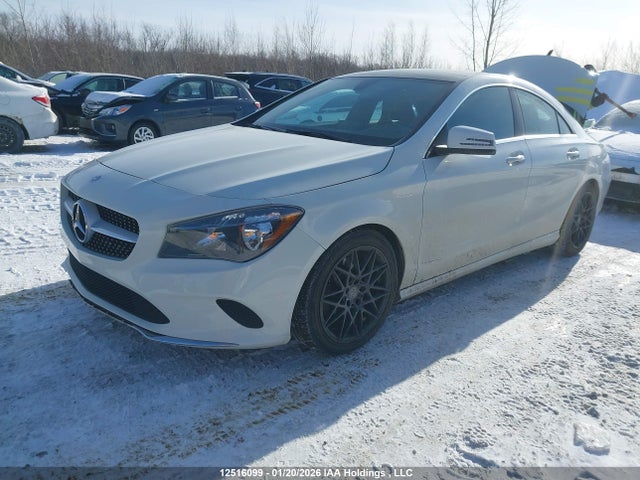 WDDSJ4GB0HN401122 Mercedes-Benz CLA 250 4MATIC