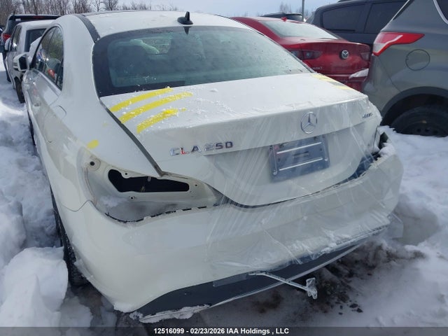 WDDSJ4GB0HN401122 Mercedes-Benz CLA 250 4MATIC