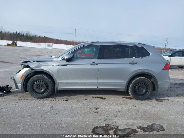 3VV4B7AXXPM086328 Volkswagen Tiguan Highline R-line