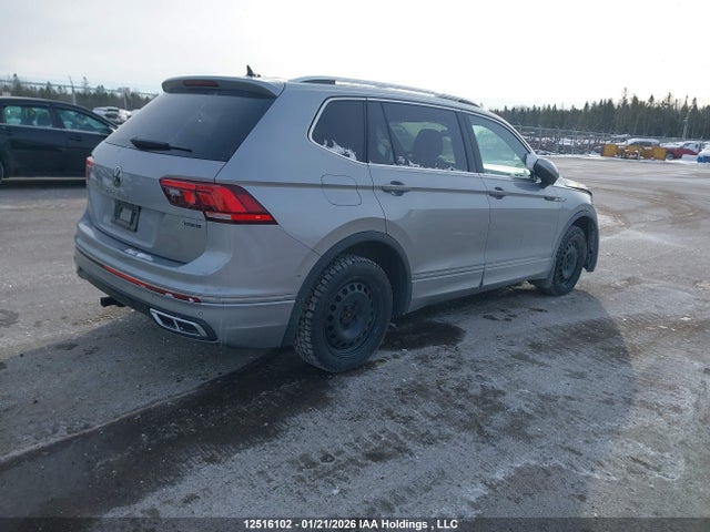 3VV4B7AXXPM086328 Volkswagen Tiguan Highline R-line