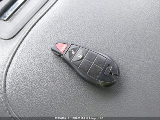 1C6RR7GT3GS109483 RAM 1500 Slt