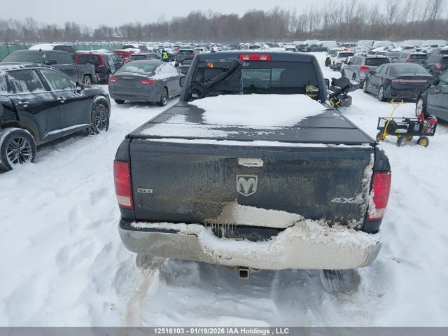 1C6RR7GT3GS109483 RAM 1500 Slt
