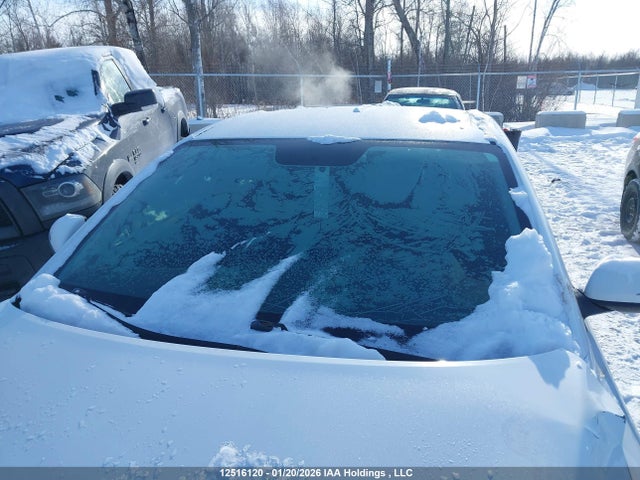 KMHD84LF1HU266242 Hyundai Elantra