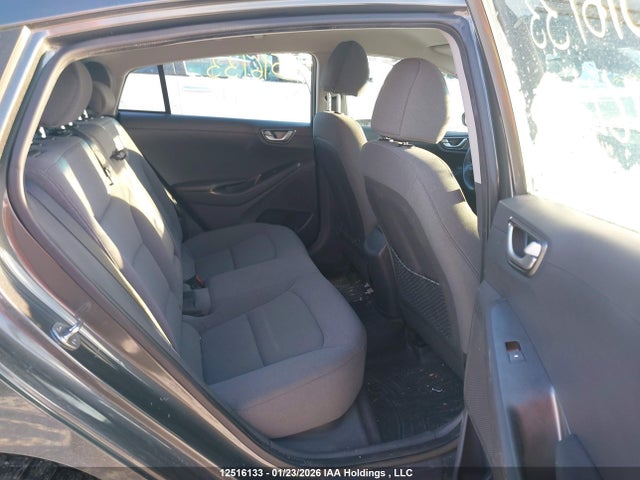 KMHC75LJ5LU076476 Hyundai Ioniq Electric Preferred