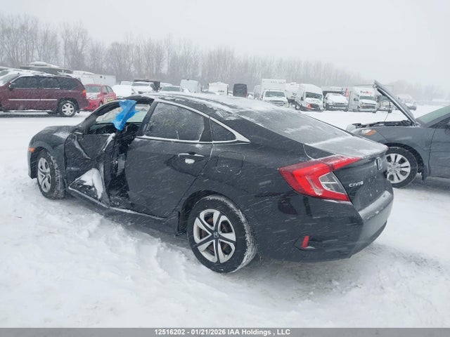 Продаж на аукціоні авто 2018 Honda Civic Lx, vin: 2HGFC2F58JH025579, номер лоту: 12516202